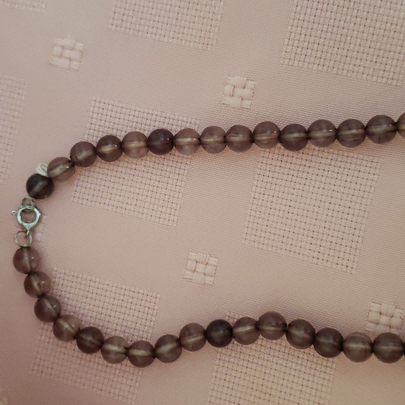 Pretty Beaded Necklace - Picture 3 of 7